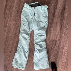 Helly Hansen snowboard/ski pants sz M